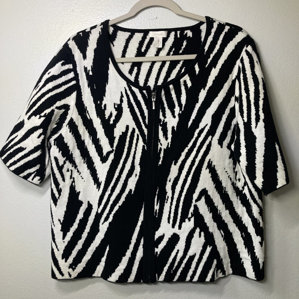 Chico's Size 3 (XL) Black & White Zip-Up Zebra Print Cardigan Sweater Cropped